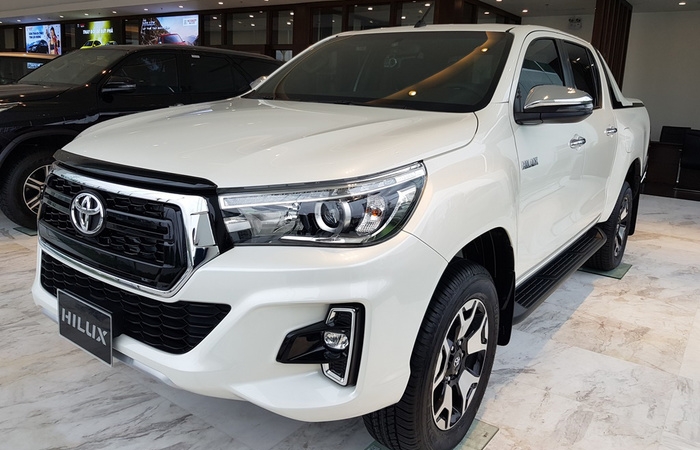 Triệu hồi bán tải Toyota Hilux tại Việt Nam