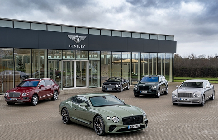 Bentley bán kỷ lục 11.206 xe trong năm 2020