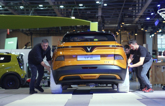 Xe điện VinFast chính thức 'đặt lốp' tại Paris Motor Show 2022