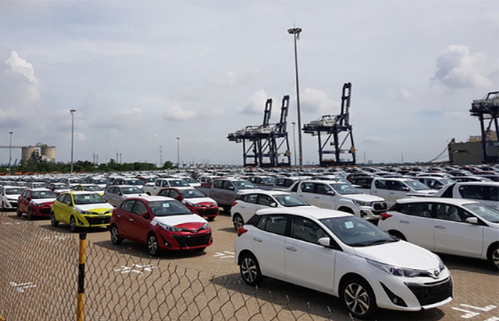 Việt Nam nhập gần 152.000 ôtô nguyên chiếc, trị giá 3,4 tỷ USD