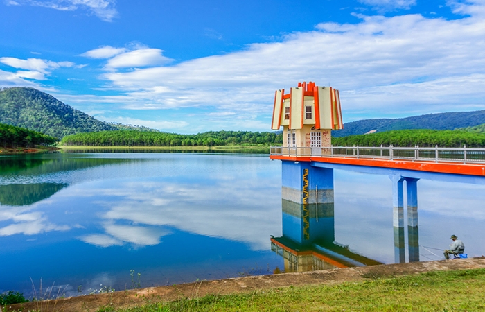 Nhiều bất cập ở Khu du lịch quốc gia Hồ Tuyền Lâm: Chậm tiến độ, nguồn nước ô nhiễm
