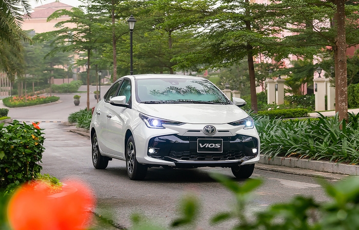 10 mẫu xe đắt khách tháng 1/2024: Toyota Vios tụt sâu, Honda CR-V góp mặt