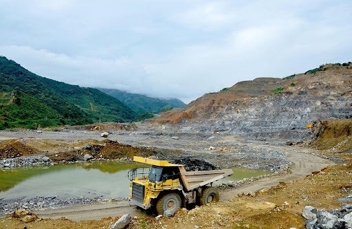 Khoáng sản Lào Cai: Nợ thuế hàng chục tỷ, tiếp tục dính án phạt về môi trường
