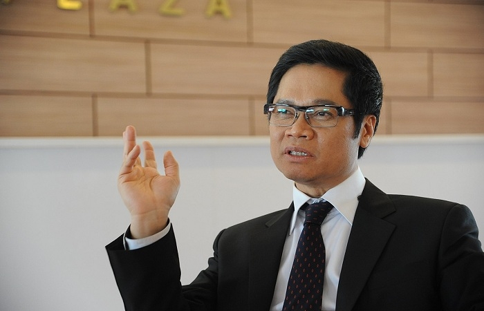 Chủ tịch VCCI Vũ Tiến Lộc: ‘Một thỏi sô-cô-la cõng 13 giấy phép’