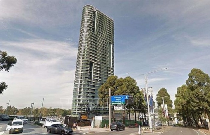 Sơ tán hàng nghìn người vì nứt tòa tháp chung cư 38 tầng ở Sydney