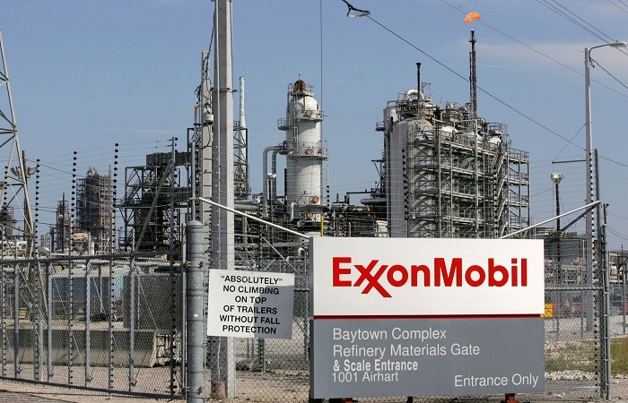 Giá trị tài sản của 'ông lớn' dầu mỏ Exxon Mobil bị giảm 20 tỷ USD