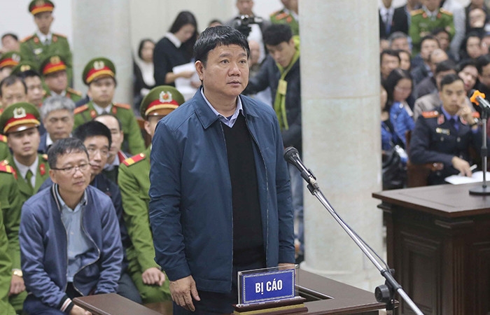 Sáng nay, ông Đinh La Thăng và Trịnh Xuân Thanh hầu tòa vụ án Ethanol Phú Thọ