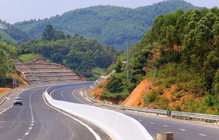 Chủ đầu tư nói gì về chậm đền bù mặt bằng tại cao tốc Bắc Giang - Lạng Sơn?
