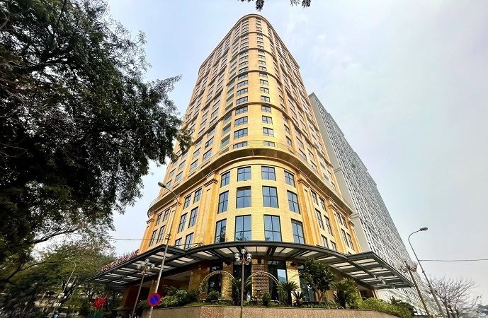Đại gia Đường 'bia' bất ngờ tuyên bố không bán khách sạn dát vàng 250 triệu USD