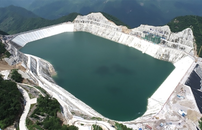 Trung Quốc xây nhà máy thủy điện ở độ cao khó tin, vượt cả đỉnh Fansipan
