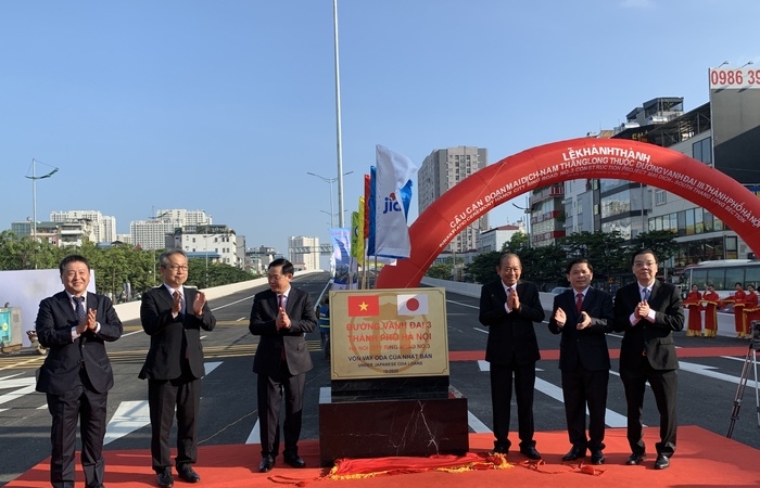 Thông xe cầu cạn Mai Dịch - Nam Thăng Long hơn 5.300 tỷ đồng