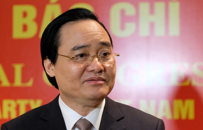Trình miễn nhiệm Phó thủ tướng Trịnh Đình Dũng, Bộ trưởng Phùng Xuân Nhạ