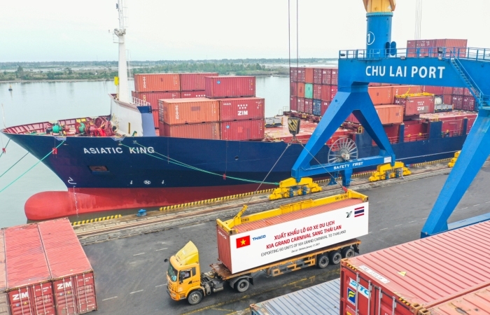 Đầu tư bến cảng 5 vạn tấn: Tạo đà phát triển dịch vụ logistics tại miền Trung