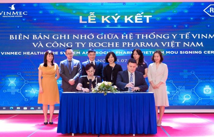 Vinmec hợp tác với Roche Pharma Việt Nam trong nghiên cứu và điều trị ung thư