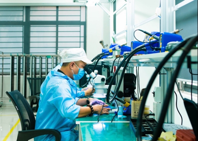 Cận cảnh xưởng sản xuất máy tính bảng ‘Make in Việt Nam’ đầu tiên ở Đà Nẵng