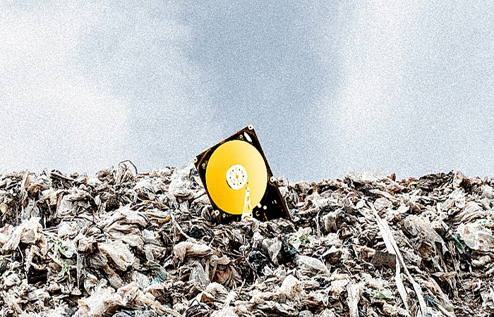 Chi 11 triệu USD để đào bãi rác tìm 8.000 Bitcoin