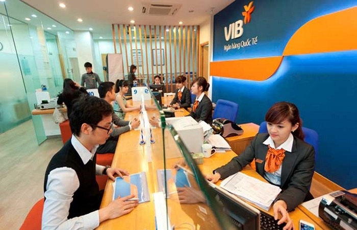 Phó Tổng giám đốc Hồ Vân Long muốn mua vào 2,3 triệu cổ phiếu VIB