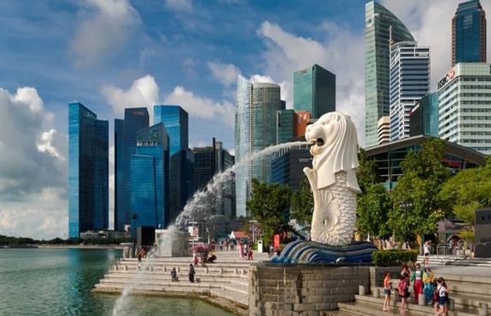 Đối phó với Covid-19, Singapore bơm tiền ngăn kinh tế rơi vào suy thoái