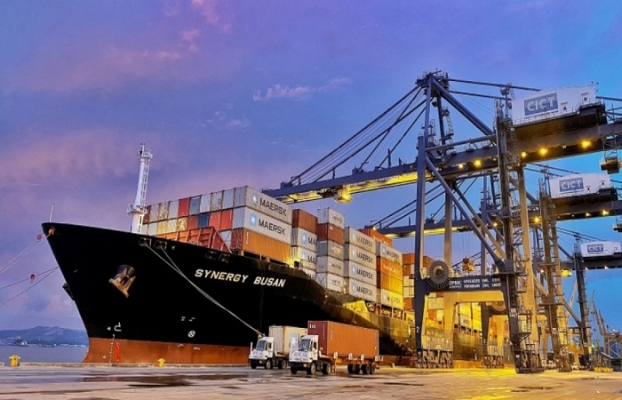 Hãng tàu vận tải container lớn nhất thế giới mở tuyến cố định đến Hạ Long