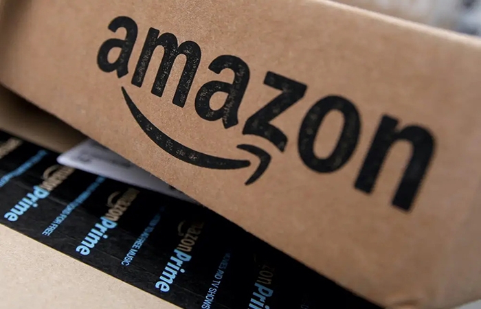 Amazon: Công ty đại chúng đầu tiên 'bốc hơi' 1.000 tỷ USD vốn hóa