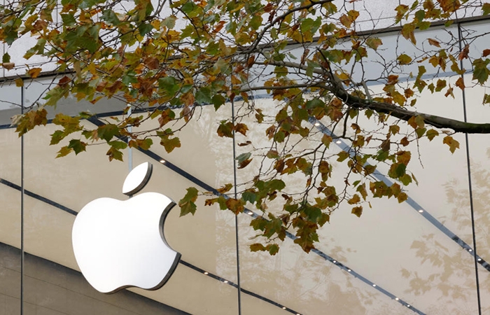 'Bỏ sót' người mua hàng xách tay, Apple Nhật Bản bị truy thu 98 triệu USD vi phạm miễn thuế