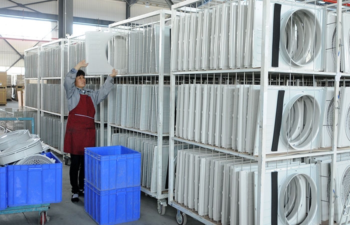 Chăn điện, thiết bị sưởi Trung Quốc: 'Cứu cánh' cho mùa đông châu Âu