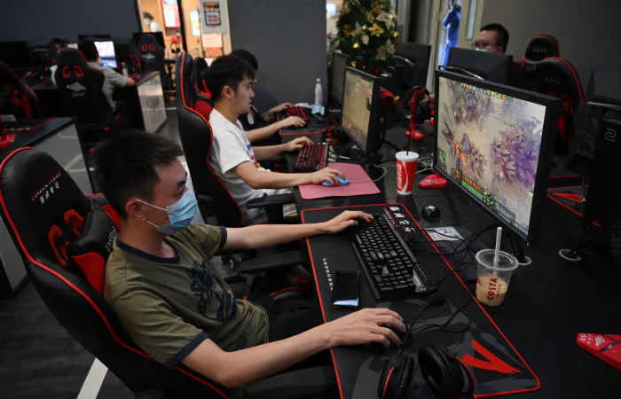 Trung Quốc siết quản lý ngành công nghiệp game, cổ phiếu loạt 'ông lớn' công nghệ lao dốc