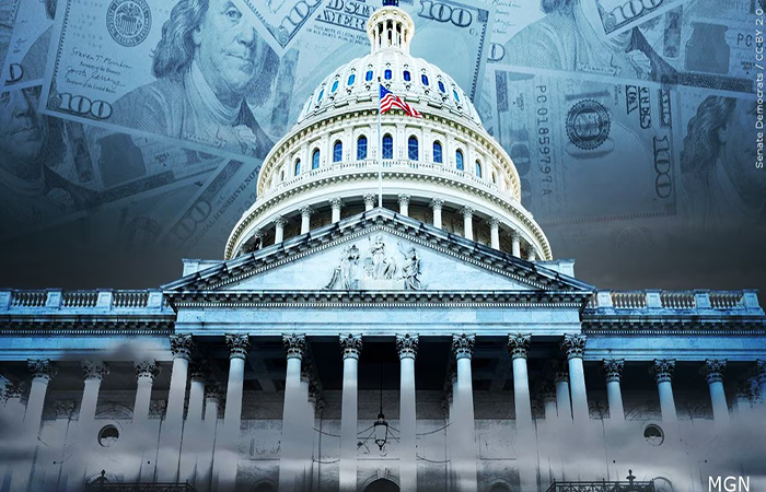 Hạ viện gấp rút thông qua dự thảo trần nợ, nước Mỹ sắp tránh khỏi 'thảm cảnh'