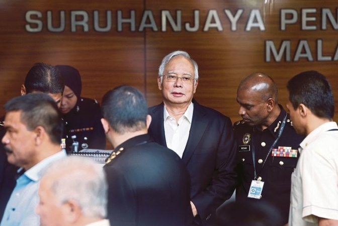 Cựu Thủ tướng Malaysia bị bắt vì tham nhũng chỉ ít tháng sau khi rời chính trường