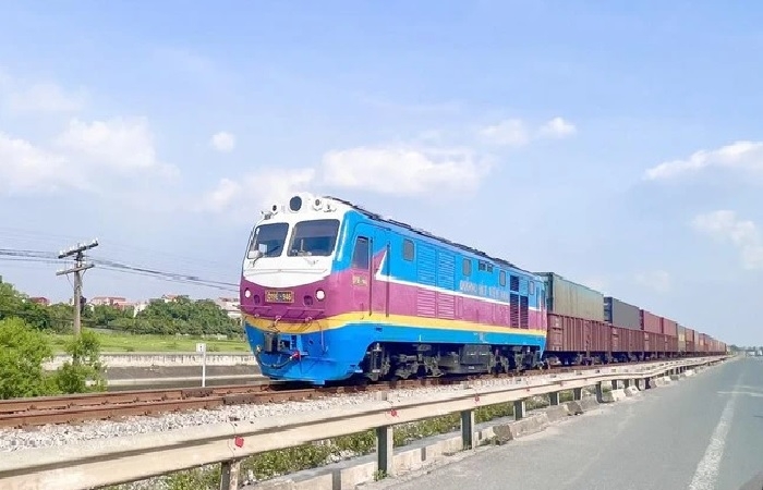 Hai tuyến đường sắt 17 tỷ USD, tốc độ 160km/h kết nối cảng biển Việt Nam