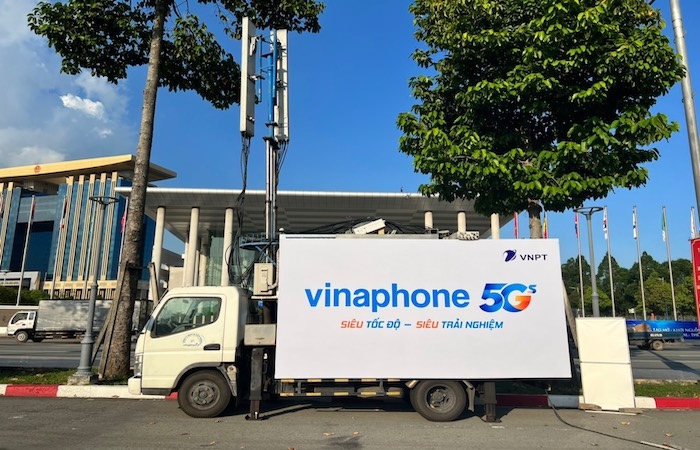 Trải nghiệm công nghệ VinaPhone 5G với các thiết bị tiên tiến tại Techfest Việt Nam 2022