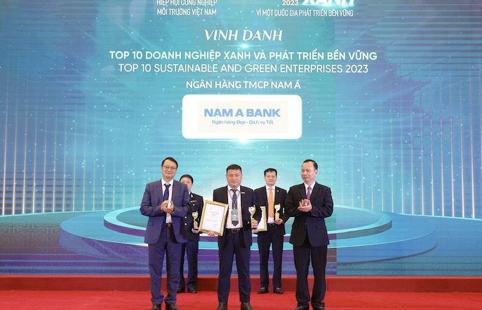 Nam A Bank lọt top 10 doanh nghiệp xanh và phát triển bền vững