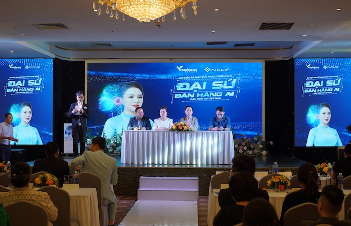 Lần đầu tiên Việt Nam có đại sứ bán hàng AI livestream 7 ngày 7 đêm liên tục