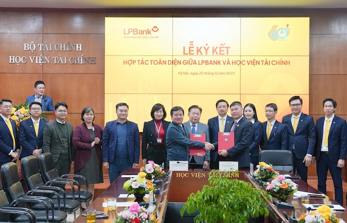 LPBank và Học viện Tài chính ký kết thỏa thuận hợp tác toàn diện
