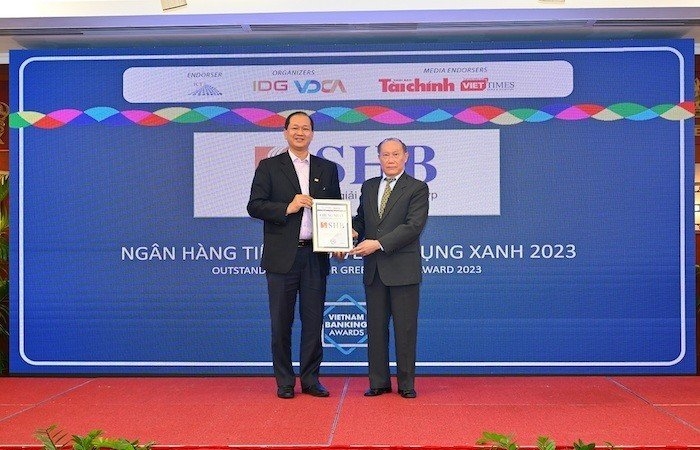 SHB nhận 2 giải thưởng tại 'Lễ trao giải Ngân hàng Việt Nam tiêu biểu năm 2022'
