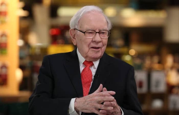 Bước sang tuổi 93, ‘sói già phố Wall’ Warren Buffett đúc kết kinh nghiệm xương máu cho giới đầu tư