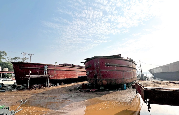 Thăng trầm nghề đóng tàu bên bờ sông Ninh Cơ