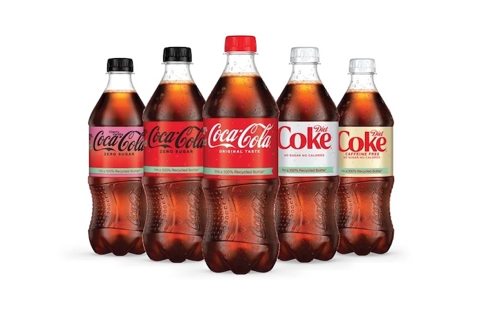 Bao bì mới của Coca-Cola và cuộc đua chuyển đổi xanh của các nhãn hàng toàn cầu
