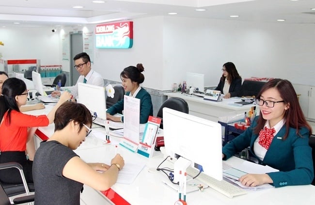 Kienlongbank lãi đậm gần 200 tỷ sau 9 tháng, lương nhân viên tăng 25%