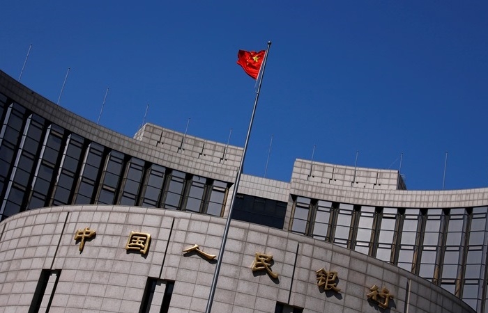 Trung Quốc nới room ngoại ngân hàng lên 51% sau chuyến thăm của ông Trump