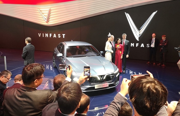 Cận cảnh xe VinFast phiên bản Sedan LUX A2.0