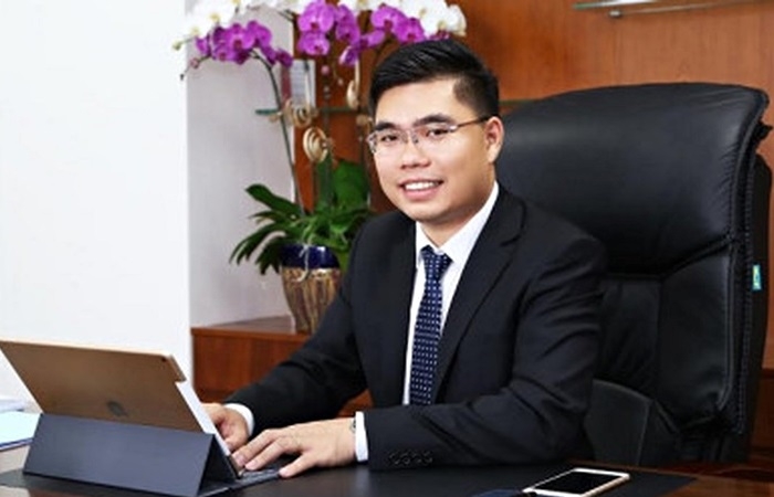 Chủ tịch DRH Holdings Phan Tấn Đạt mua thêm 1 triệu cổ phiếu KSB