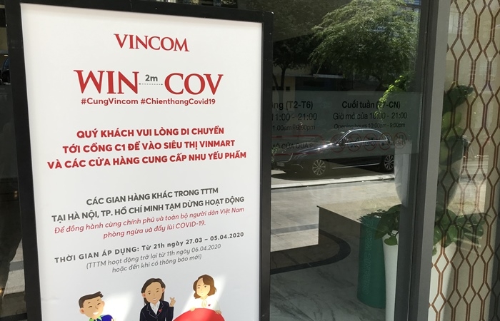 Covid-19: PNJ tạm đóng 50% cửa hàng tại các thị trường lớn, Vingroup cắt giảm chi phí kinh doanh