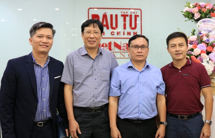Chủ tịch VSD Nguyễn Sơn đến thăm và chúc mừng Tạp chí Đầu tư Tài chính - VietnamFinance