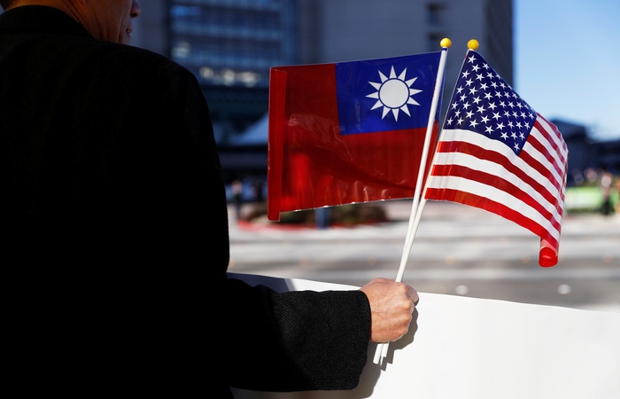 Mỹ duyệt loạt thương vụ bán vũ khí tỷ USD cho Đài Loan, Trung Quốc chỉ trích gay gắt