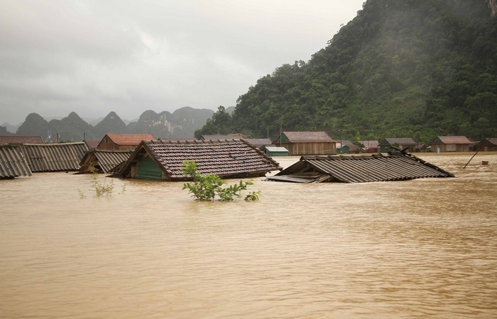 Mỹ viện trợ thêm 2 triệu USD giúp Việt Nam khắc phục hậu quả bão lũ