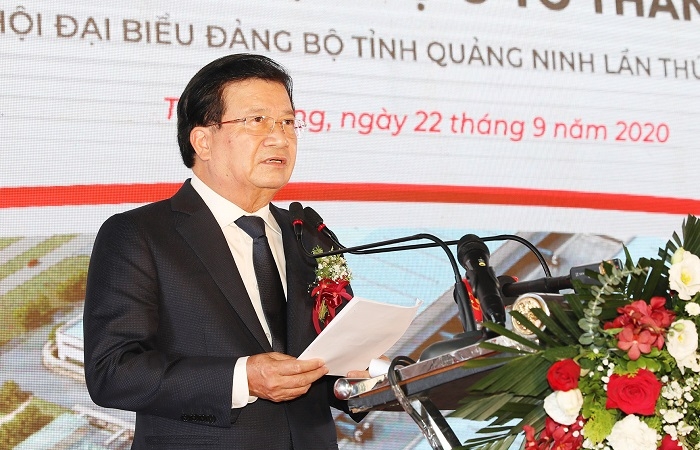 Phó Thủ tướng Trịnh Đình Dũng: 'Phải có ô tô mang thương hiệu Việt Nam'
