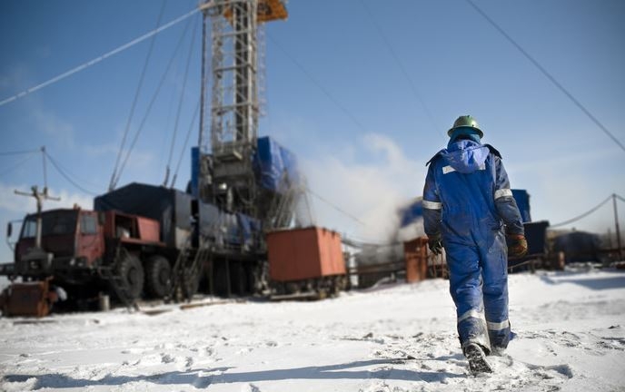 Bị áp thuế quá cao, các ‘ông lớn’ dầu mỏ Nga kêu khó