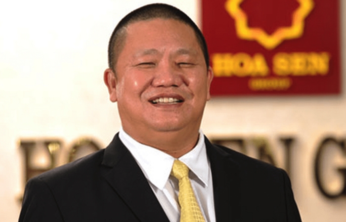Tài chính tuần qua: Công ty của ông Lê Phước Vũ bán sạch gần 18 triệu cổ phiếu HSG