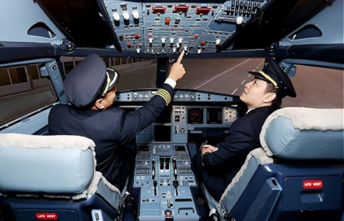 ‘Tấn công’ thị trường hàng không: Vingroup bắt tay Tập đoàn CAE lập trường đào tạo phi công